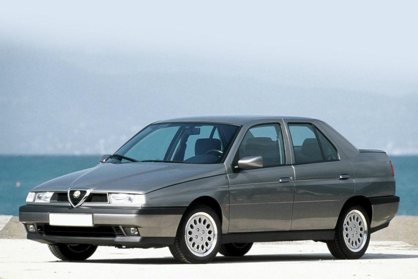 Alfa Romeo 155 1992