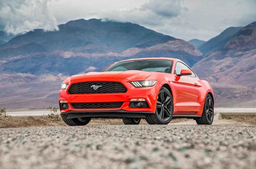 Форд Мустанг 2016