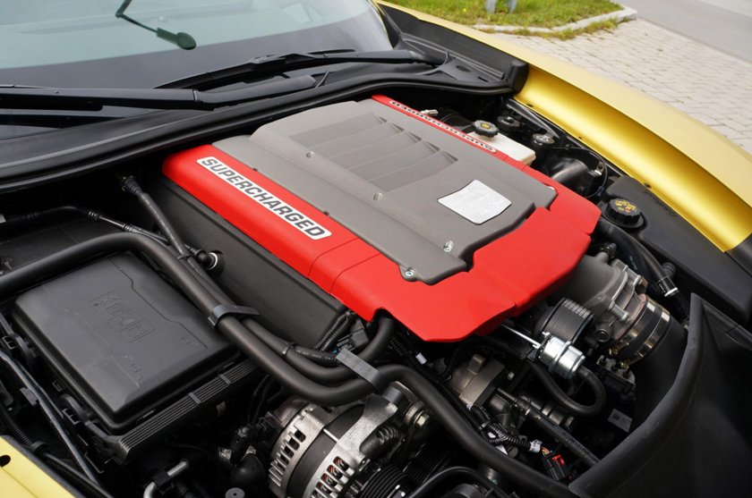Chevrolet Corvette двигатель