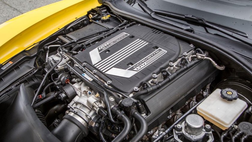 Chevrolet Corvette двигатель