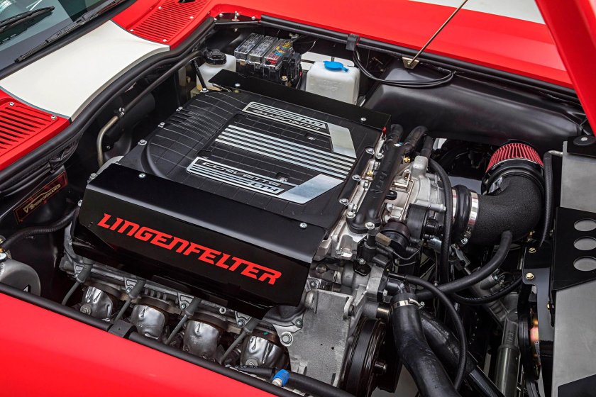 Chevrolet Corvette двигатель