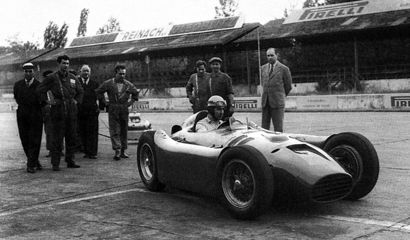 Альберто аскари