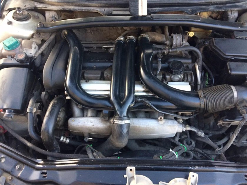 Мотор Вольво 2.5 турбо