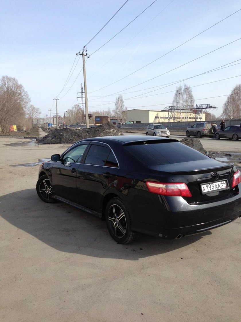 Тойота Камри v40 3.5