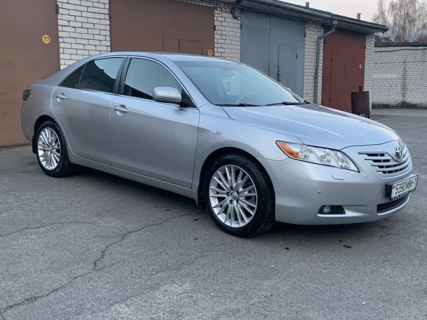 Шторка Камри 3.5