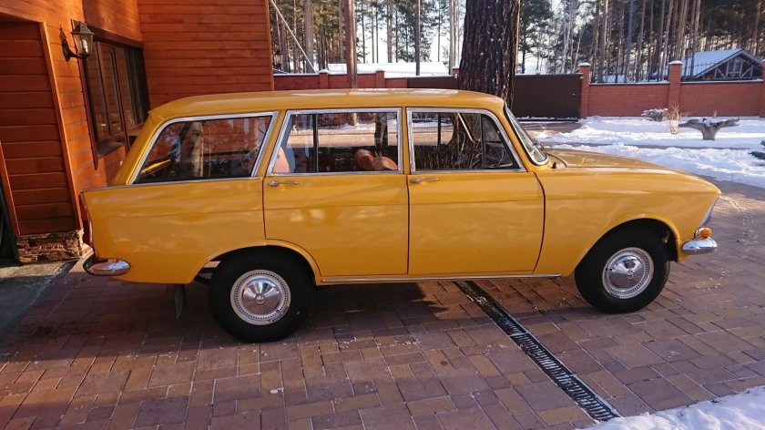 Москвич ИЖ 427