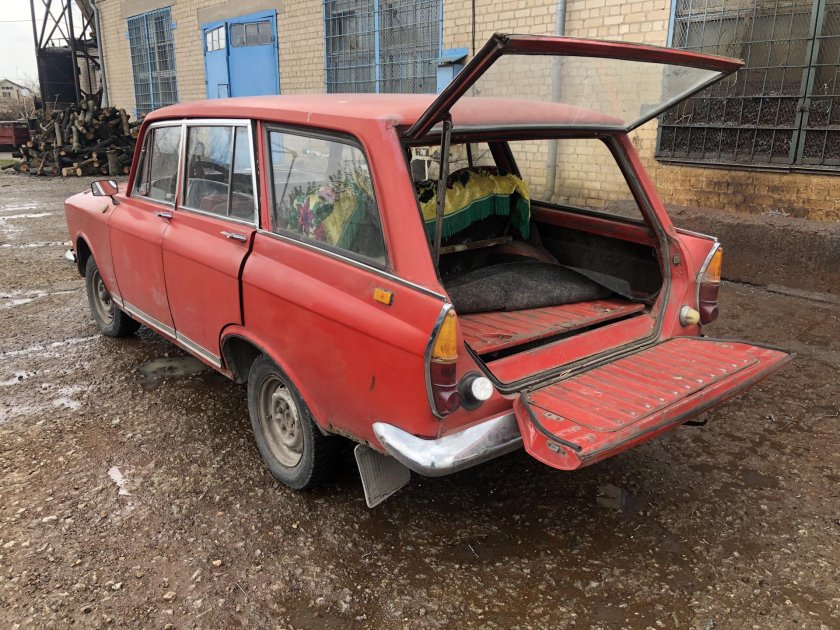 Москвич 427 универсал