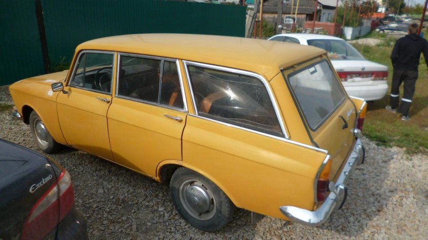 Москвич 427 универсал