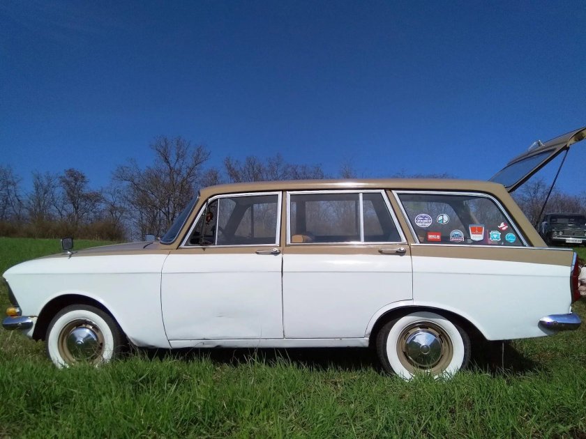 Москвич ИЖ 427