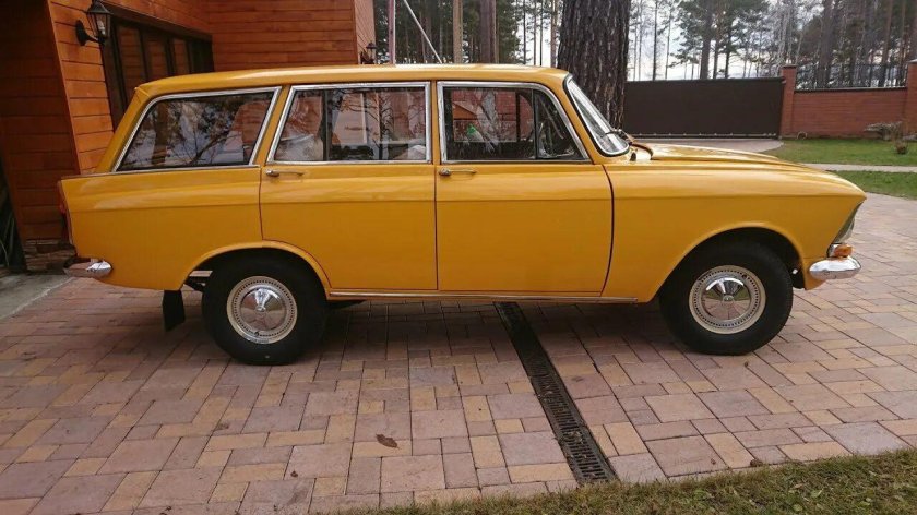 Москвич ИЖ 427