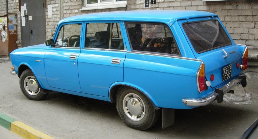 Москвич Комби 2137