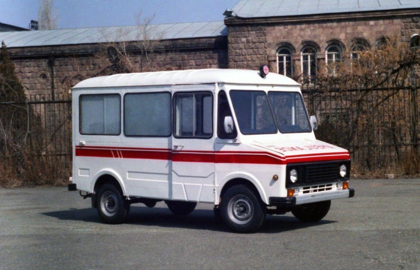 Фургон ЕРАЗ 3730