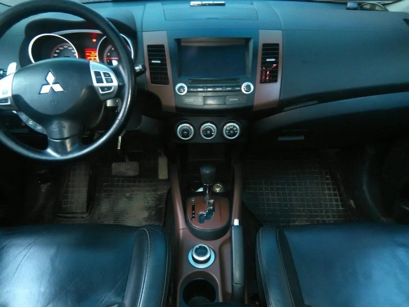Mitsubishi outlander xl 2008