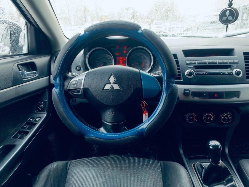 Мицубиси лансер 2008