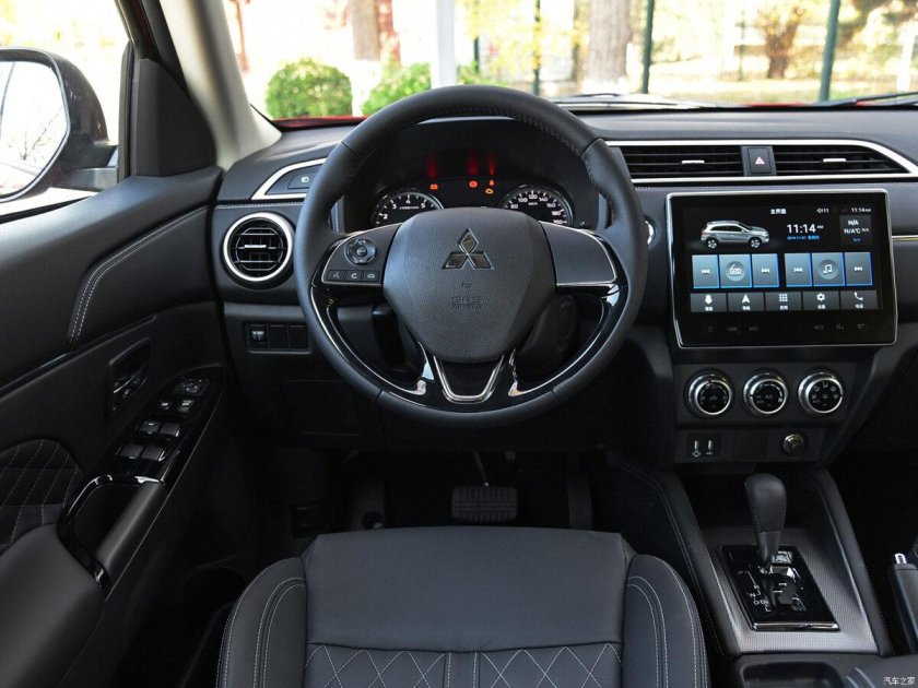 Mitsubishi ASX 2022 салон