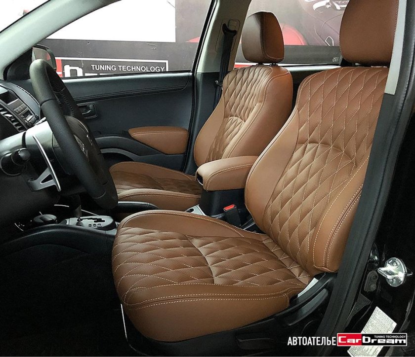 Кожаный салон Митсубиси Аутлендер 3