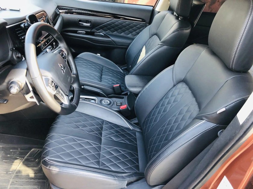 Mitsubishi Outlander 3 салон