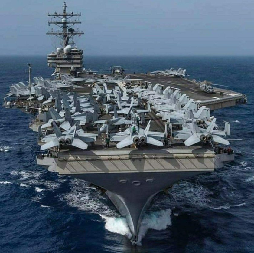 Атомный авианосец Рональд Рейган