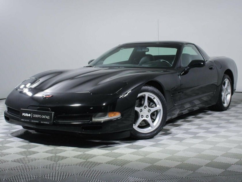 Шевроле Корвет 2000