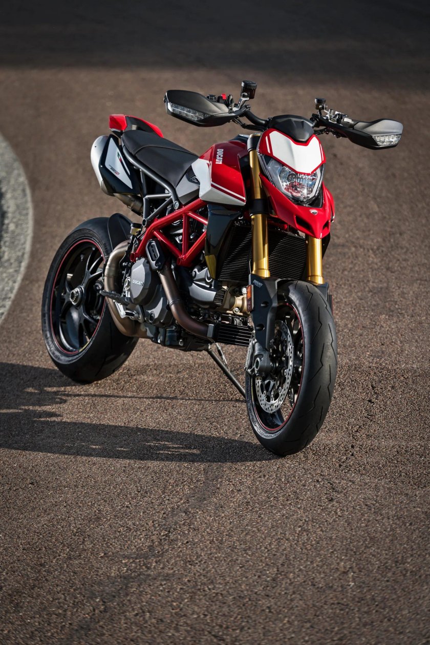 Ducati Hypermotard 950