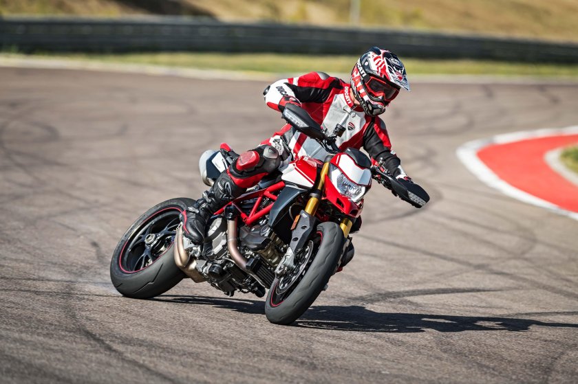 Ducati Hypermotard 950