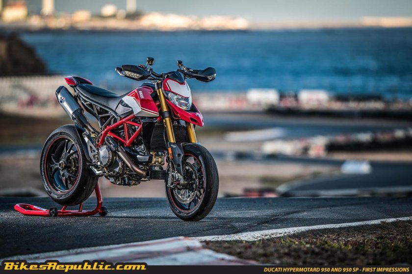 Ducati Hypermotard 950
