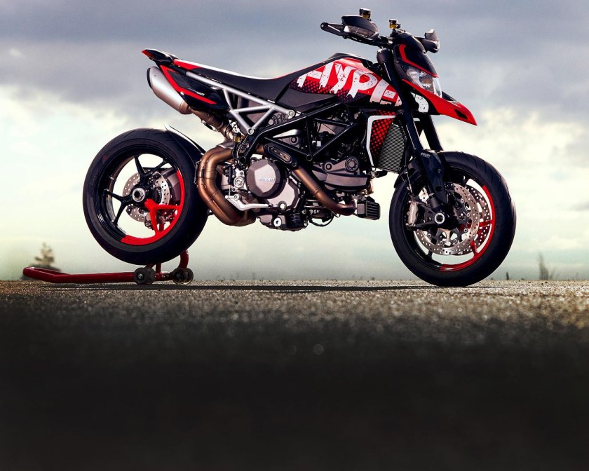 Ducati Hypermotard 950