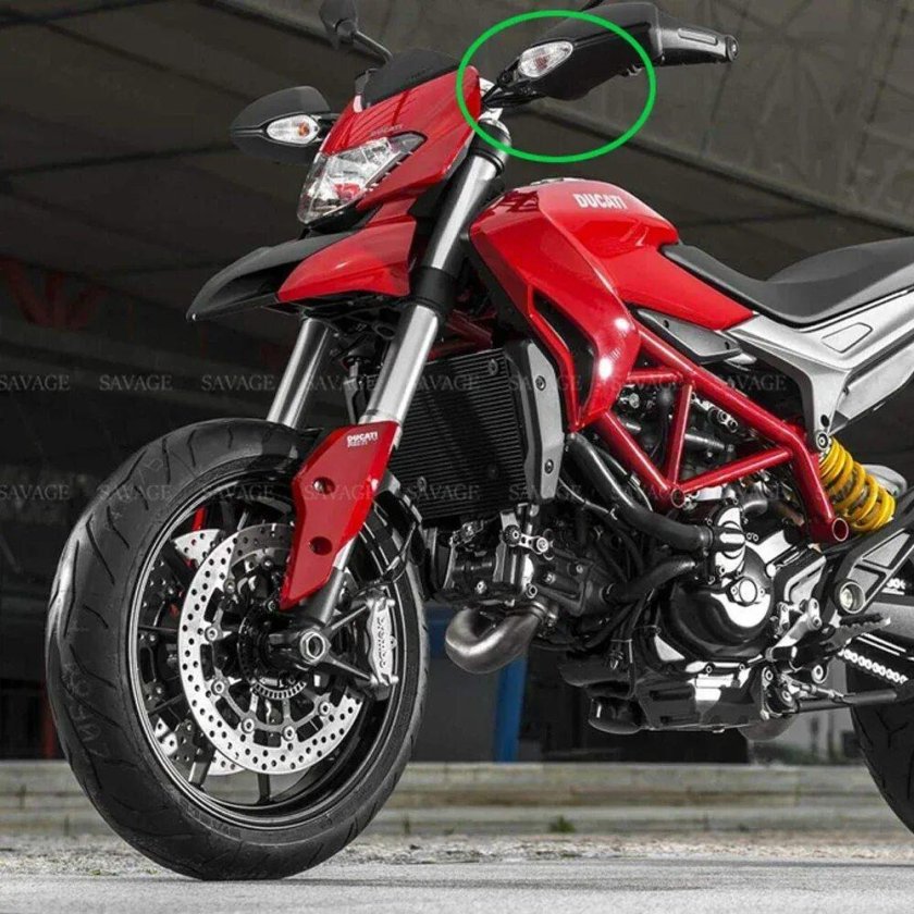 Ducati Hypermotard 821