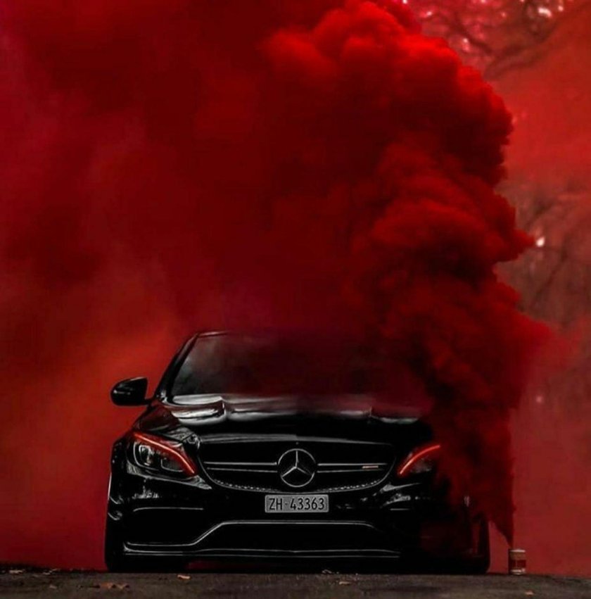 Мерседес черно красный АМГ