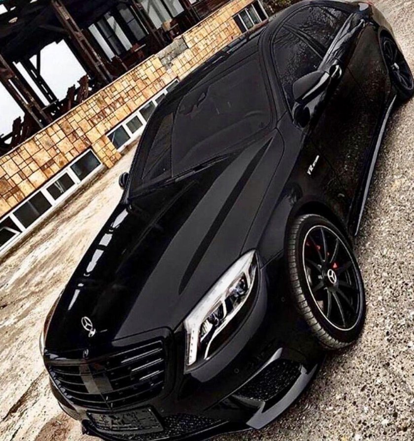 Черный Мерседес s65