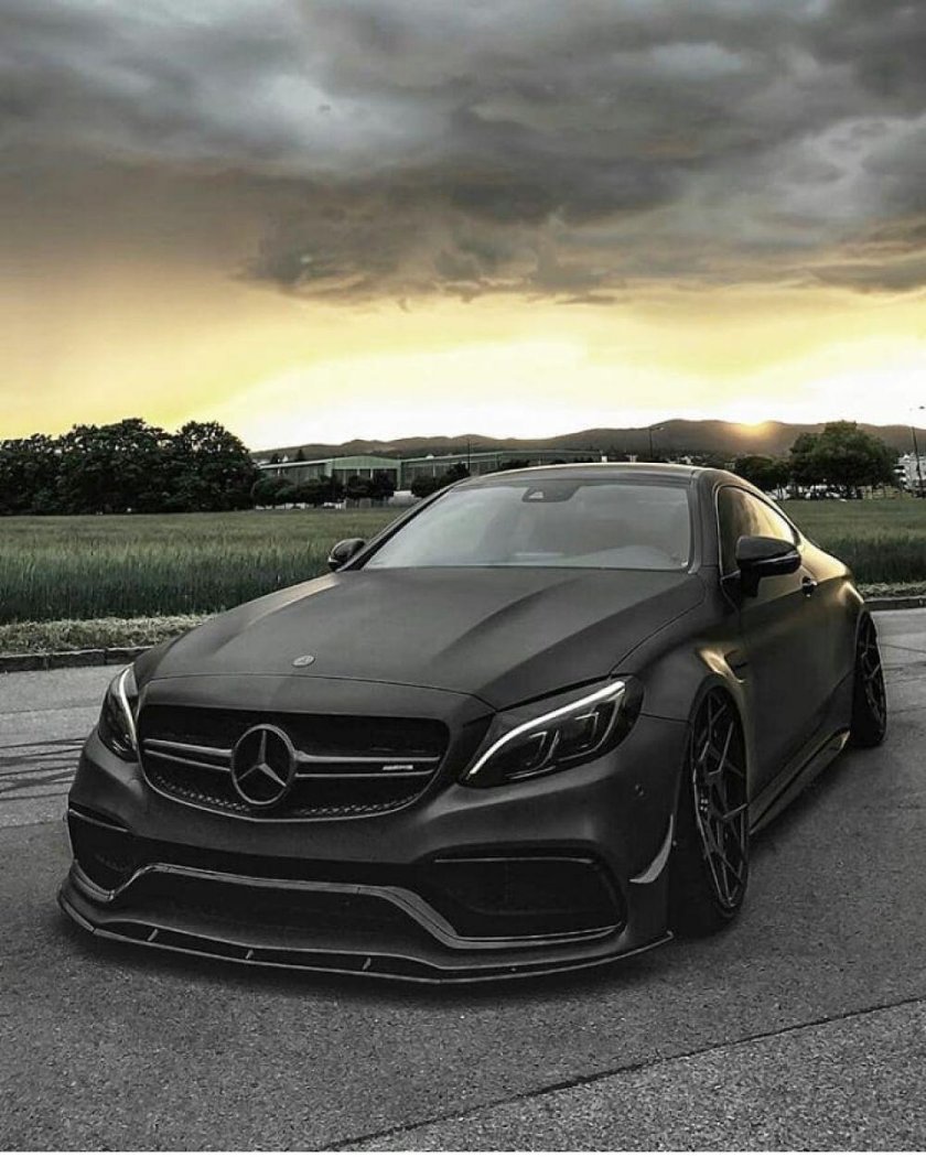 Мерседес АМГ чурний