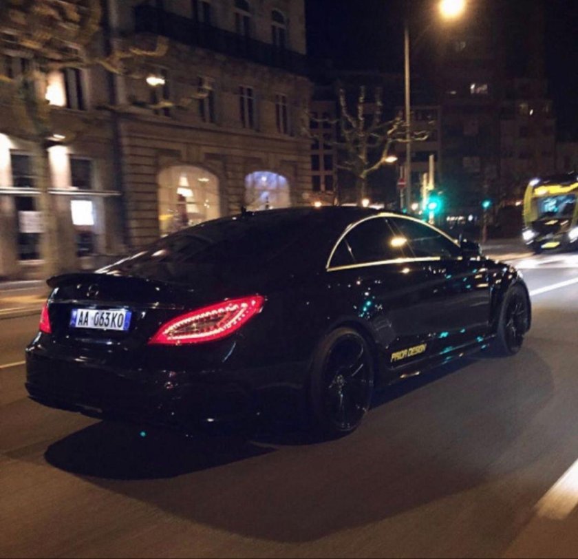 Mercedes CLS 63 AMG черный