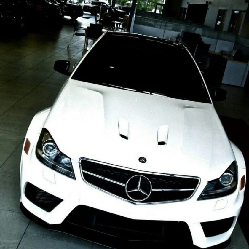 Mercedes benz c 63 amg