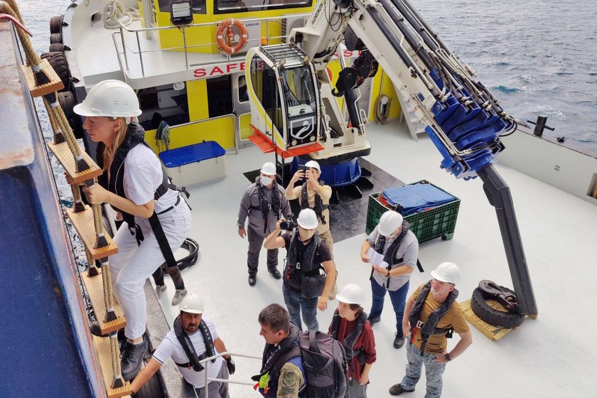 Борт корабля