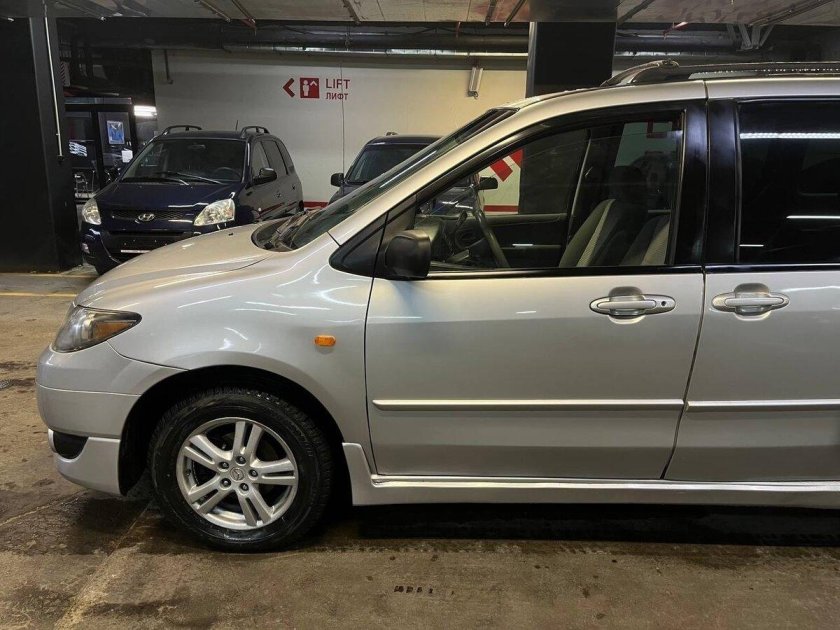 Mazda mpv 2002