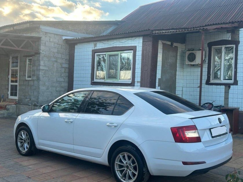 Skoda octavia a7 белая