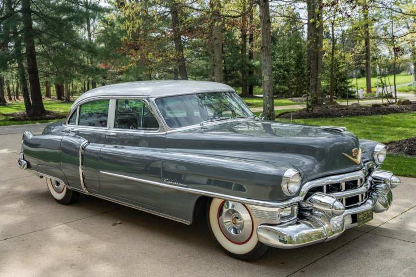Cadillac fleetwood 1955