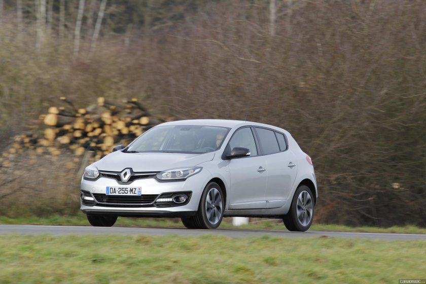 Рено Меган 3 поколение хэтчбек