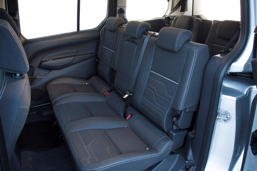 Ford Tourneo connect салон
