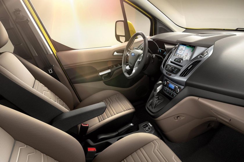 Ford grand tourneo connect 2013
