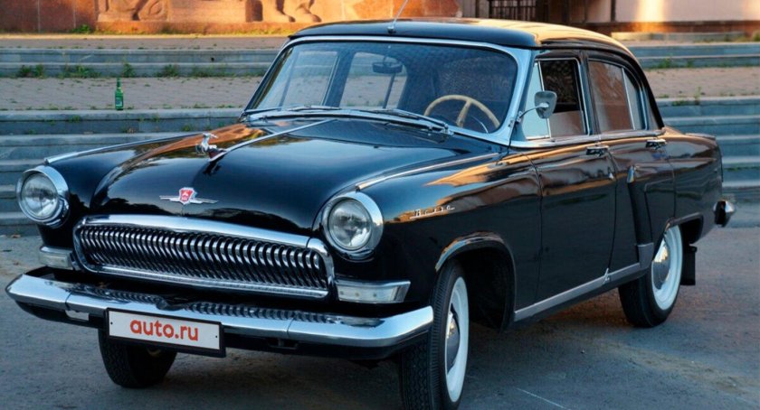 Машина Волга ГАЗ 21