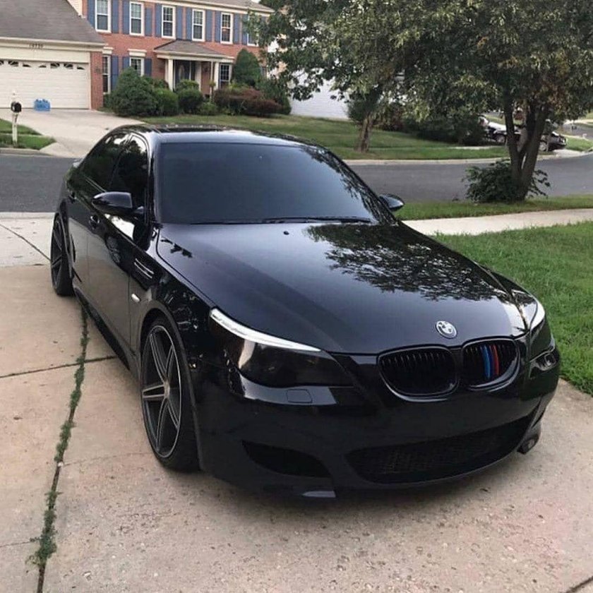 BMW m5 e60 Black