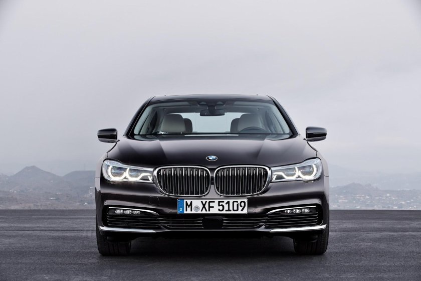 BMW 750li XDRIVE