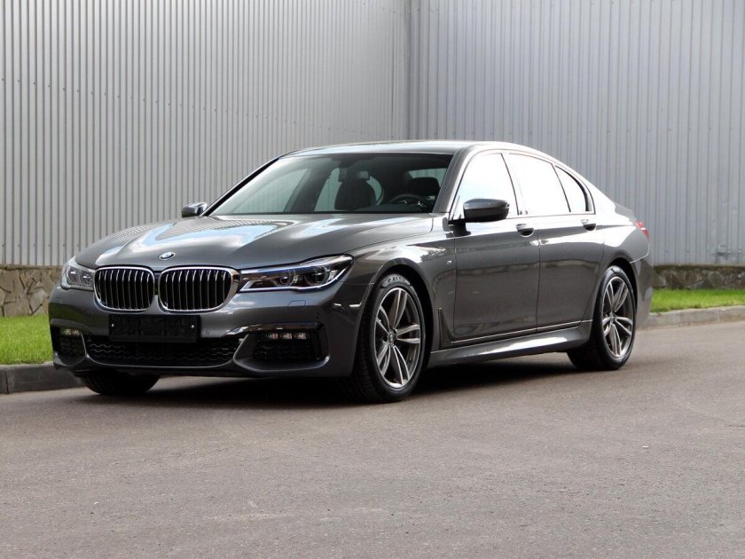BMW 7 g11 LCI