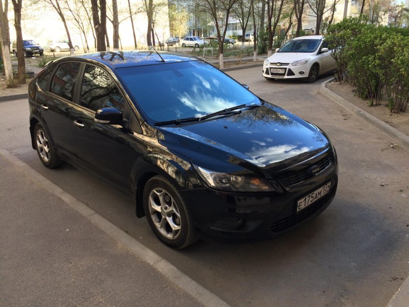 Ford focus 2 рестайлинг хэтчбек черный