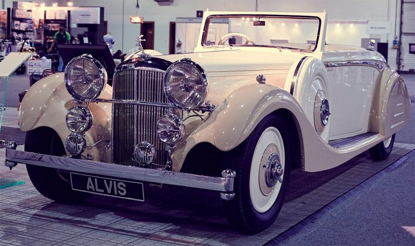Alvis 4