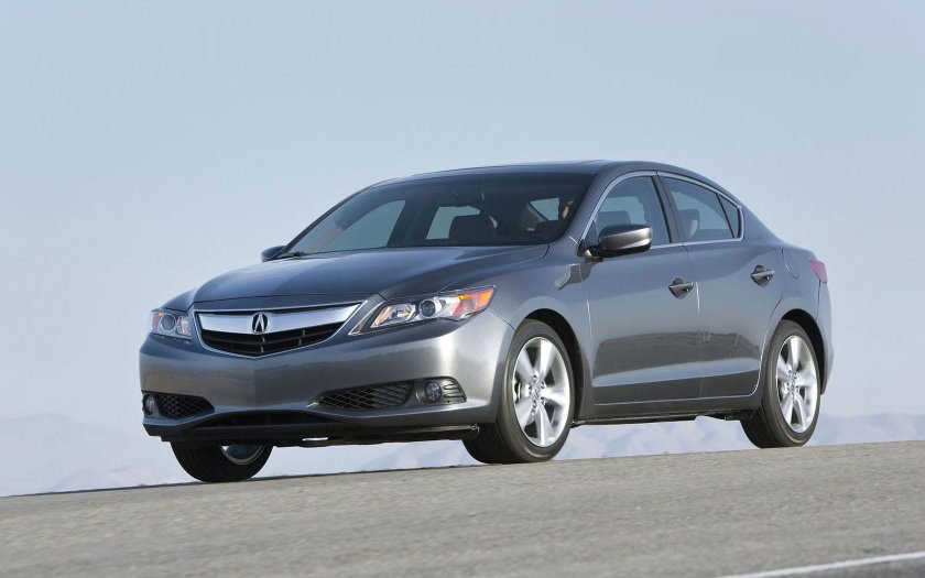 Acura ILX 2013