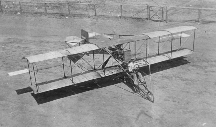 Биплан Curtiss Pusher