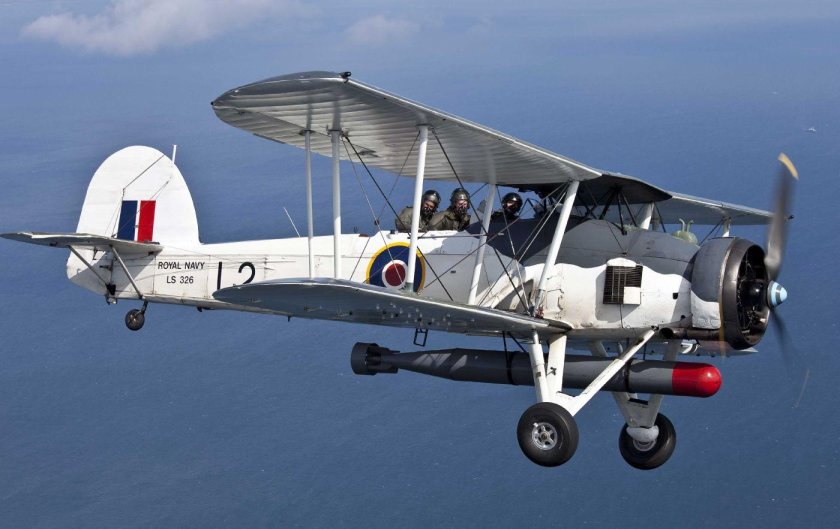 Самолет Fairey Swordfish
