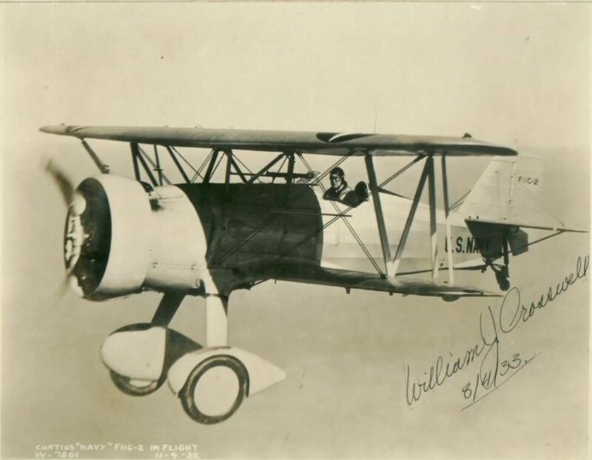 Curtiss f11c Goshawk